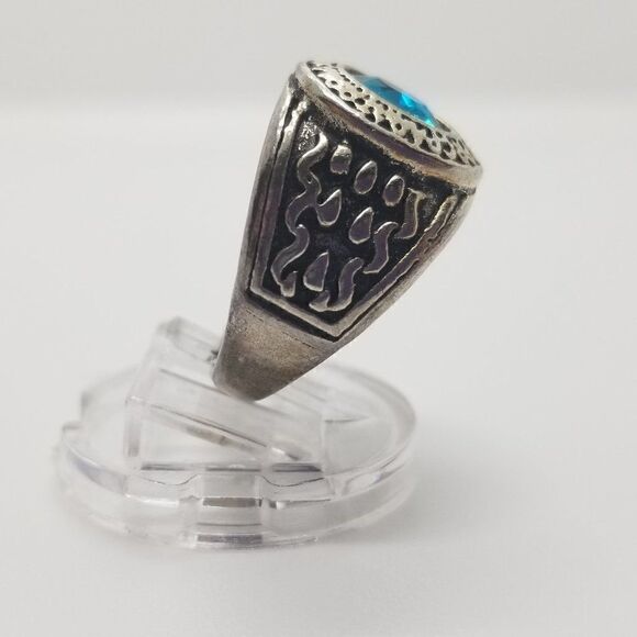Silver Blue Stone Ring  - Picture 5 of 5